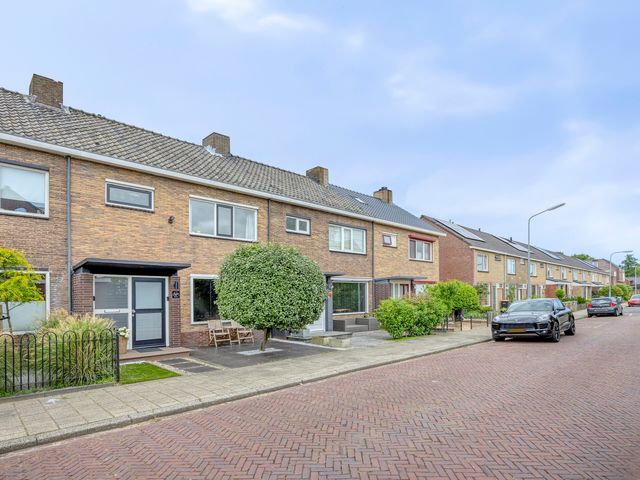 Daltonstraat 5, Heemskerk