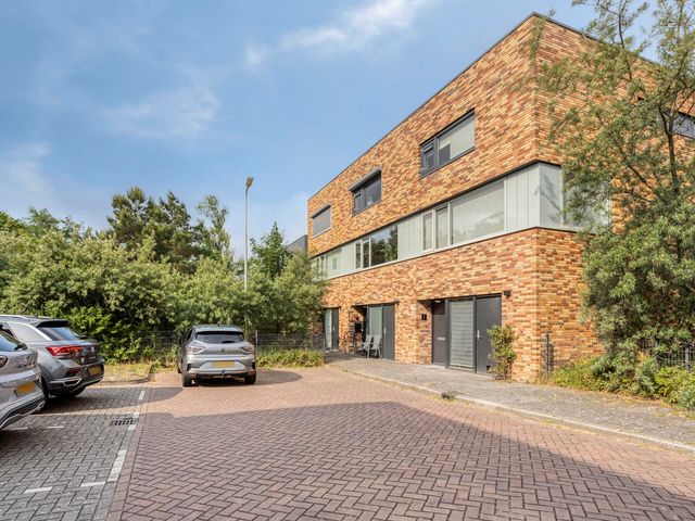 Groot Berkenbos 24, IJmuiden