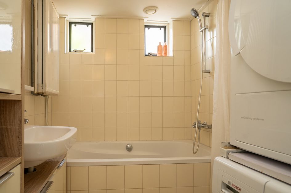 Surinamestraat 32