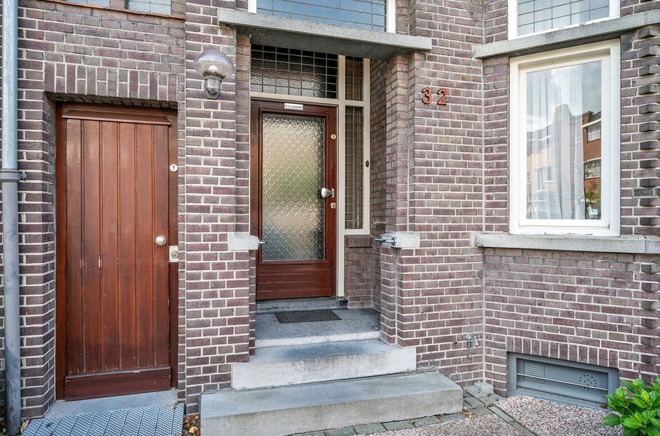 van Cleefstraat 32