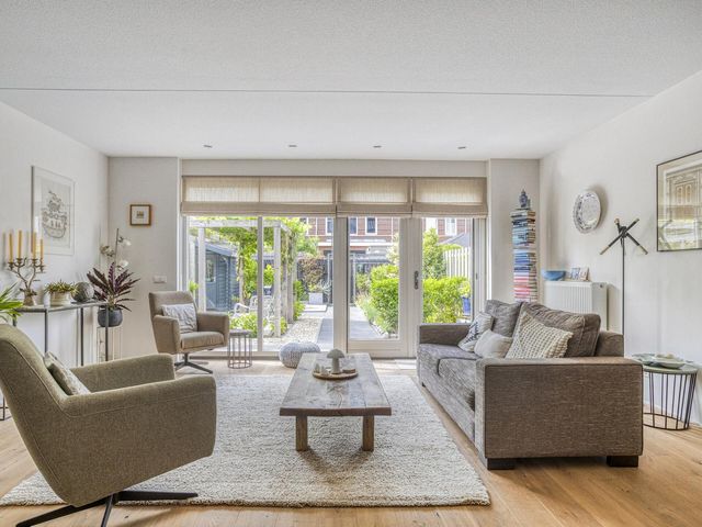 Kraaijeveldleede 2, Barendrecht