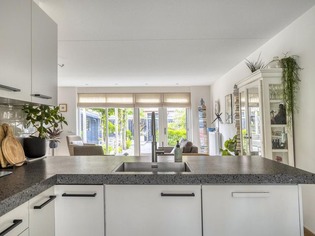 Kraaijeveldleede 2, Barendrecht