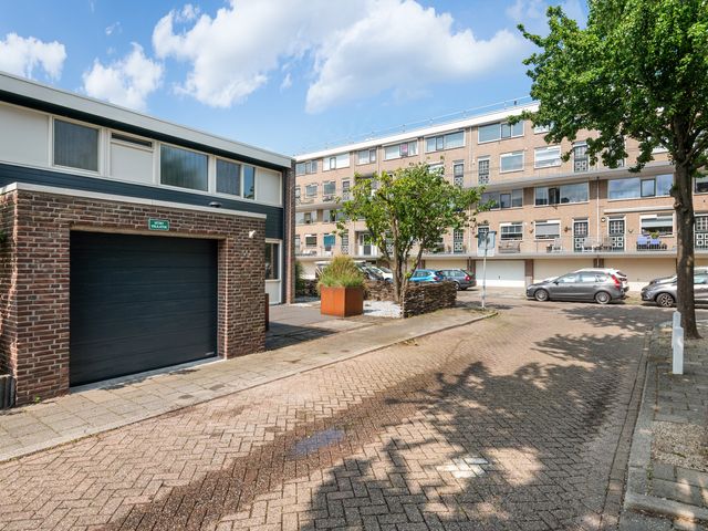 Kuyperstraat 37, Katwijk