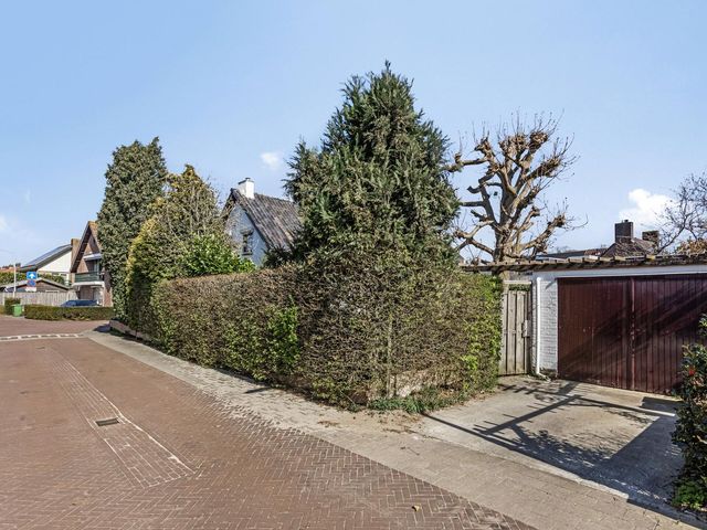 Margrietstraat 5, Zetten