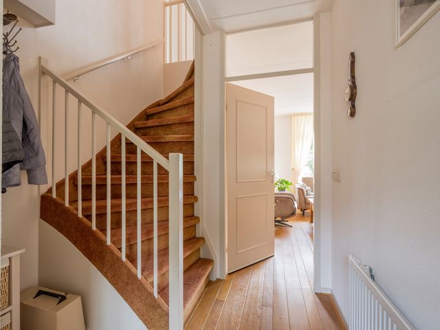Korfmakerslaan 1, Voorthuizen
