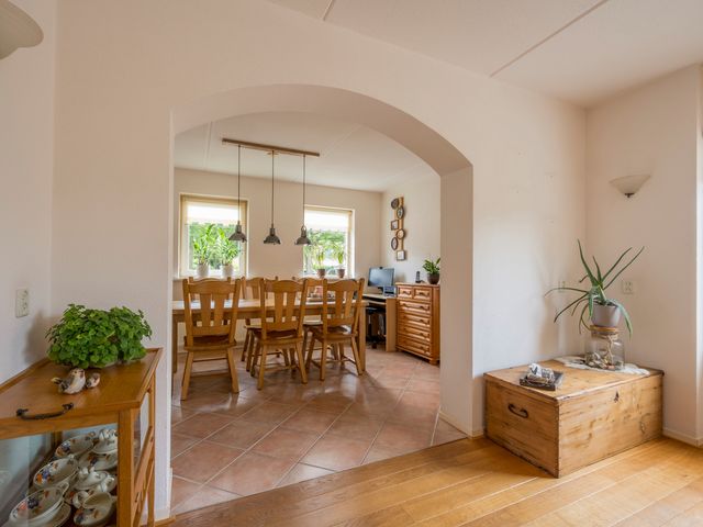 Korfmakerslaan 1, Voorthuizen