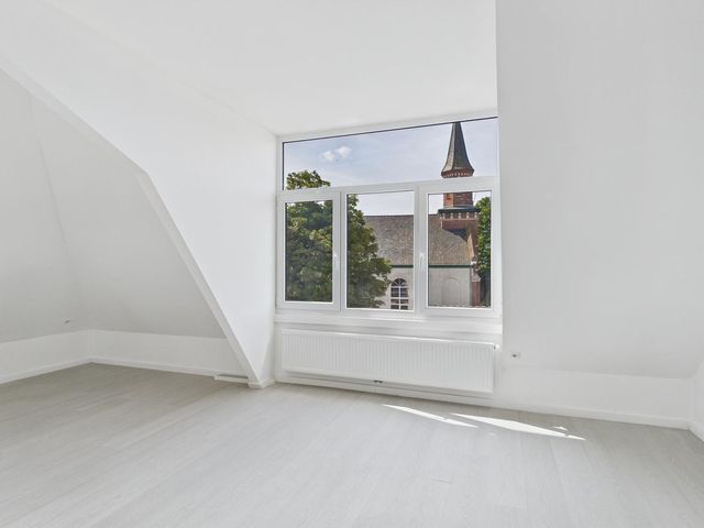 Oostdam 51b, Sas Van Gent