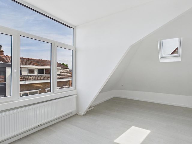 Oostdam 51b, Sas Van Gent