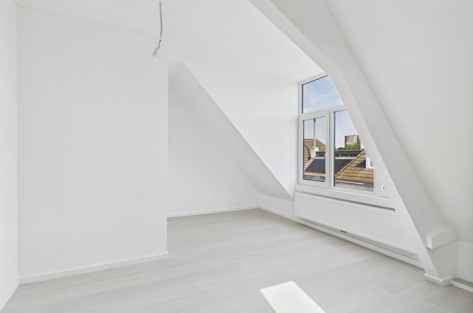 Oostdam 51b