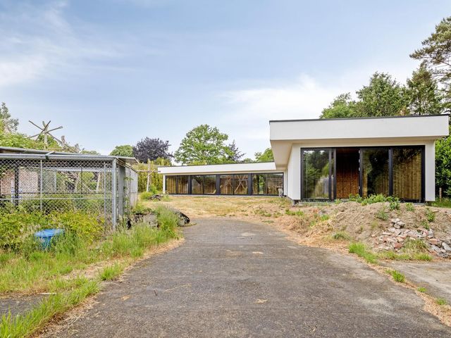 Emmabaan 62, Koewacht