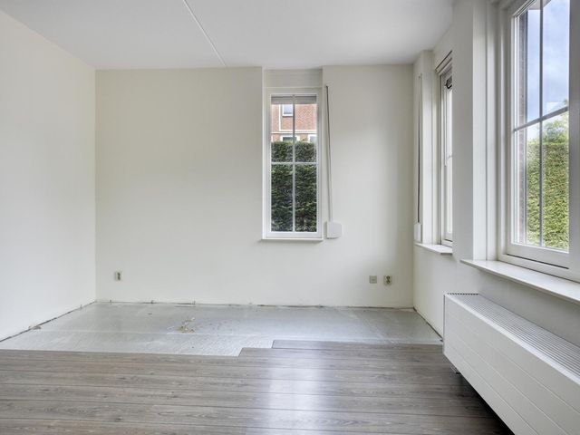 Van Overveststraat 6, Oud-Vossemeer