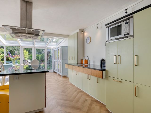 Van Houdringelaan 10, Oegstgeest