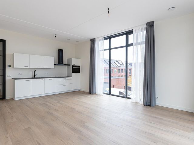 Gietijzer 6, Hardinxveld-Giessendam
