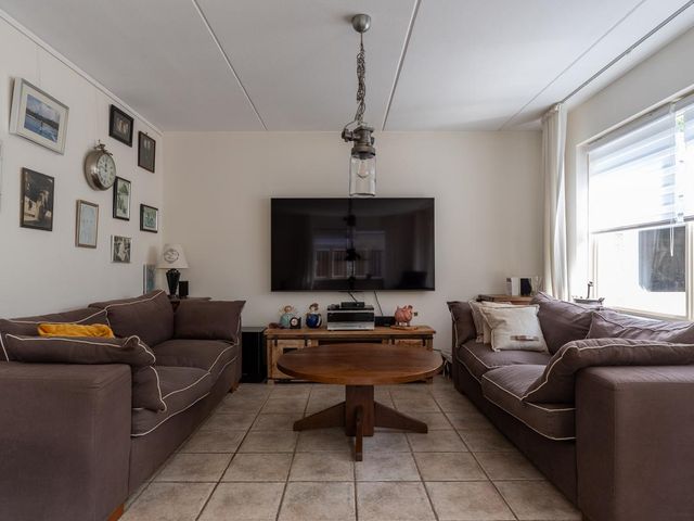 Bomenland 13, Venhuizen