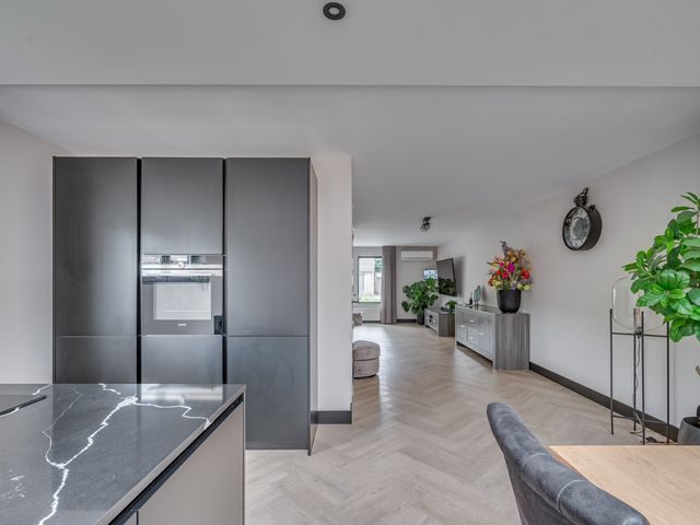 Weefsterstraat 9, Roermond
