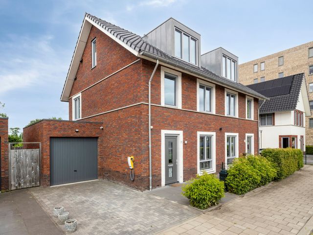 Esther Vergeerstraat 61, Schiedam