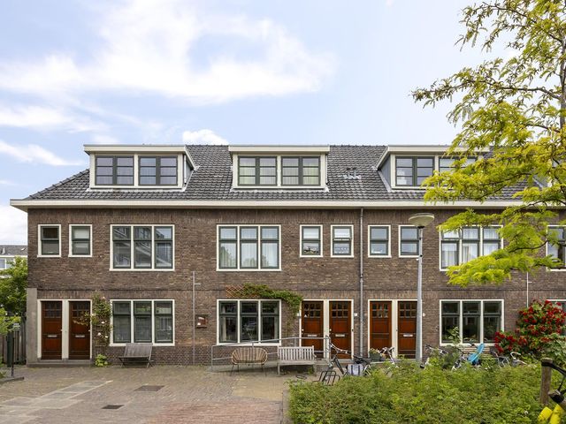 Albertine Agnesplein 7, Groningen