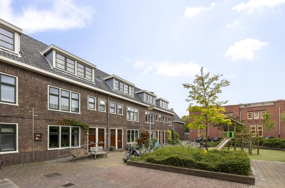 Albertine Agnesplein 7