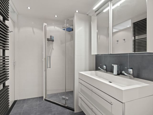 Meerval 28, Amersfoort