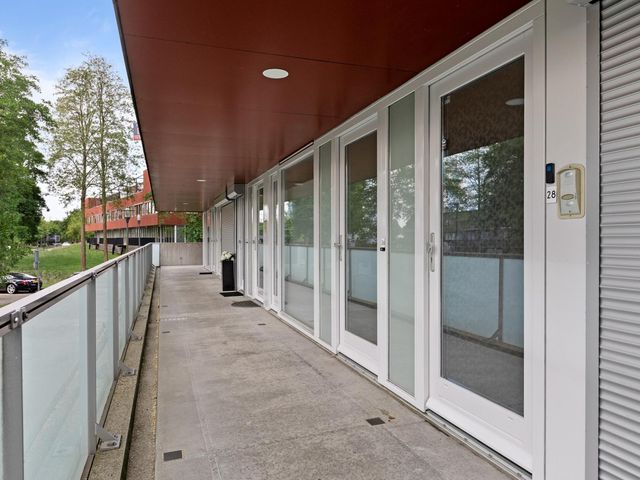 Meerval 28, Amersfoort