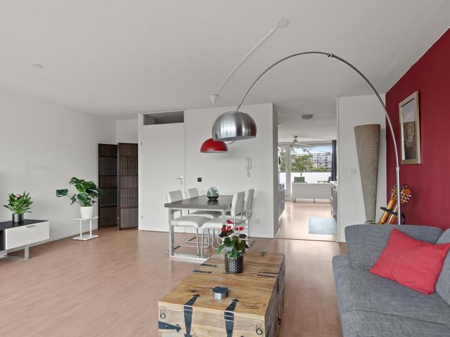 Meerval 28, Amersfoort