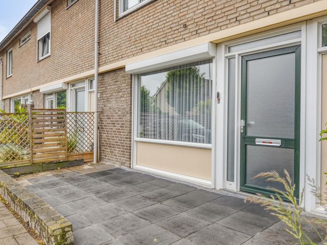 Brabantlaan 16, Etten-Leur