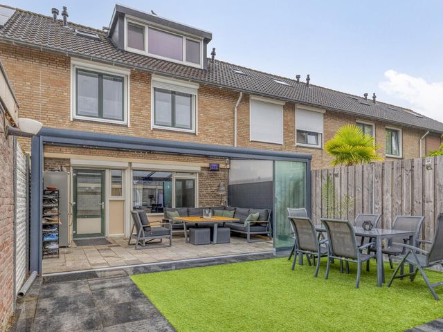 Brabantlaan 16, Etten-Leur