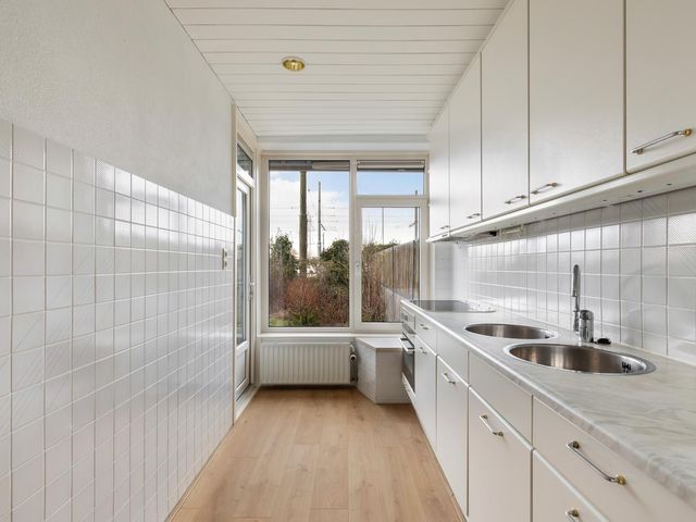 Zonnebloemstraat 48A, Rotterdam
