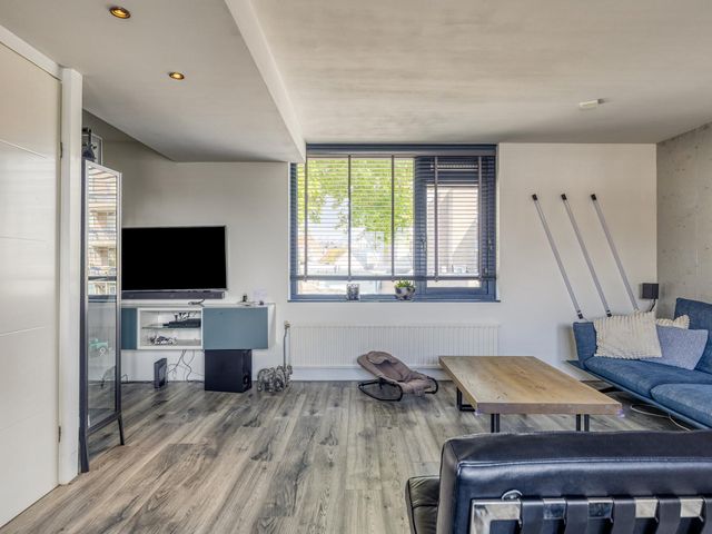Dunantstraat 64, Roosendaal