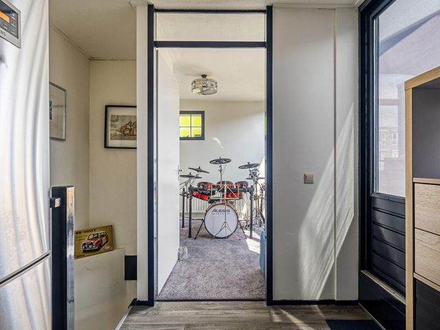 Dunantstraat 64, Roosendaal