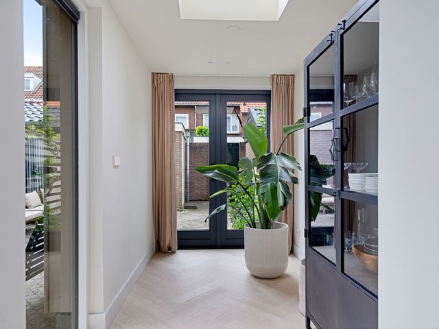 Caninefatenstraat 46, Haarlem