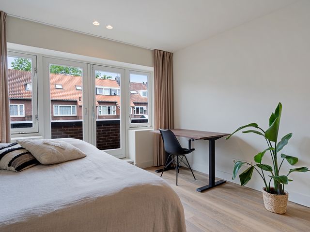 Caninefatenstraat 46, Haarlem
