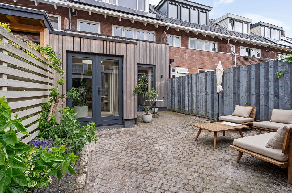 Caninefatenstraat 46
