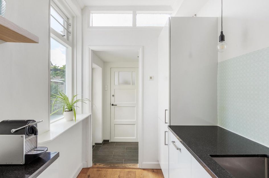 Van der Lijnstraat 1