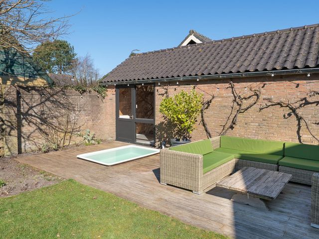Schoutsakker 17, Schoorl