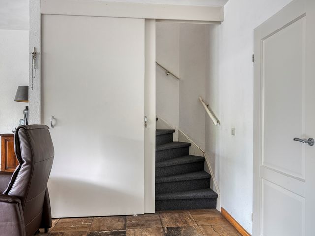 Van Tussenbroekstraat 2, Tilburg
