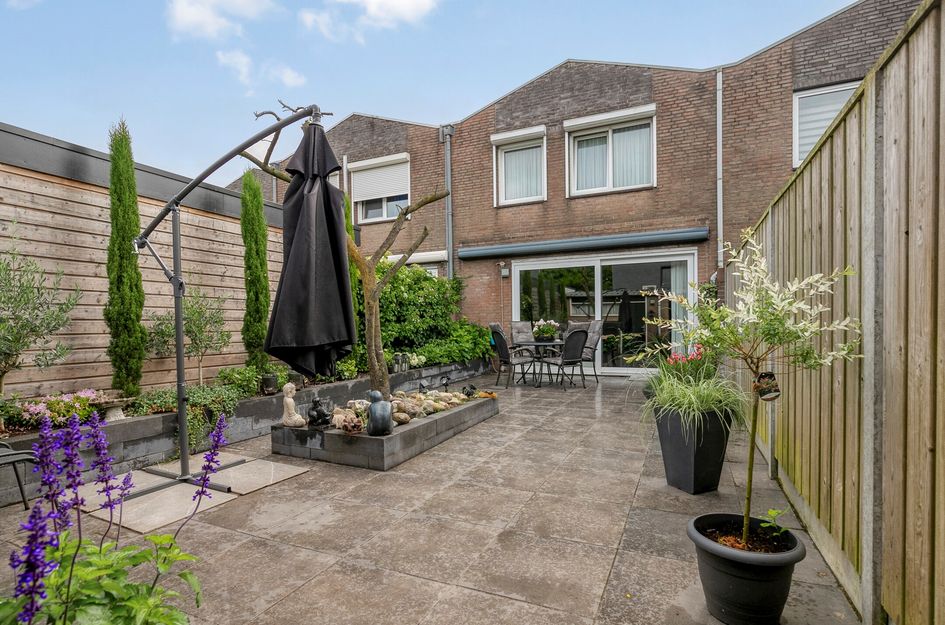 Van Tussenbroekstraat 2