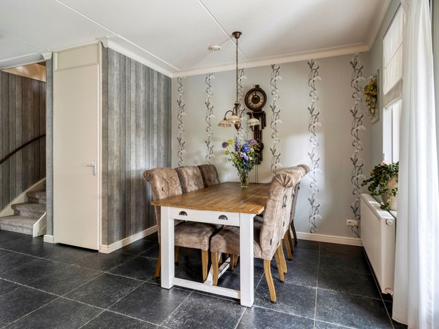 Meester J Van Dolderenstraat 14, Kesteren