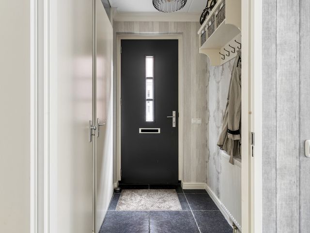 Meester J Van Dolderenstraat 14, Kesteren