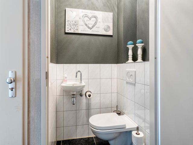 Meester J Van Dolderenstraat 14, Kesteren