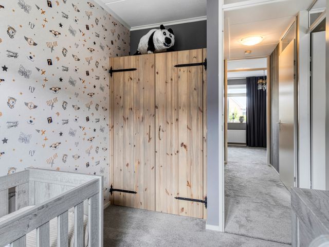 Meester J Van Dolderenstraat 14, Kesteren