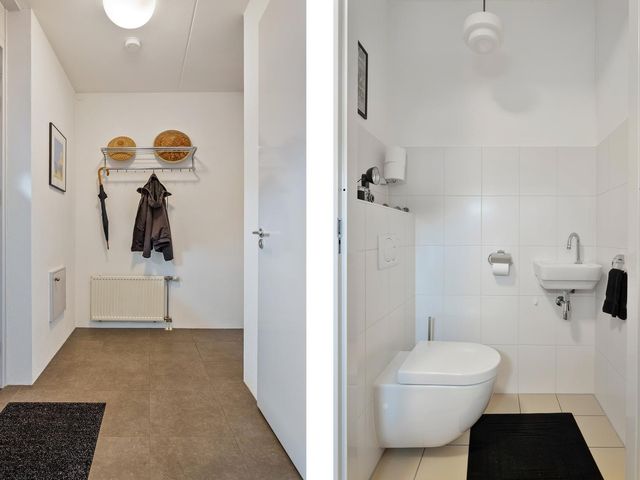 Aalsumstraat 9, Tilburg