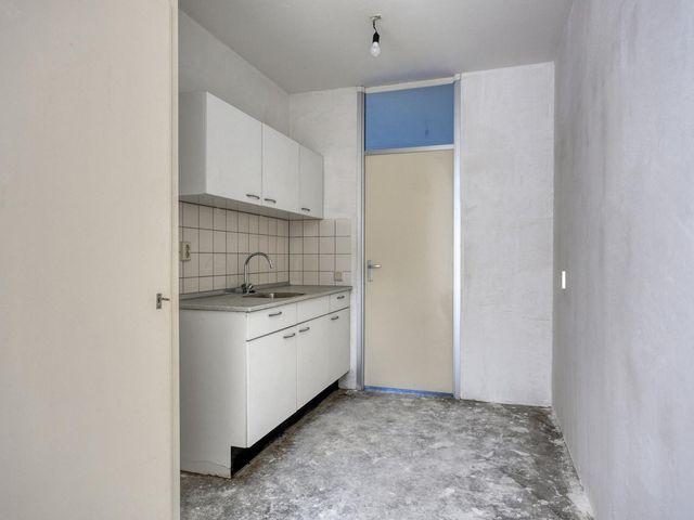 Midscheeps 88, Amsterdam
