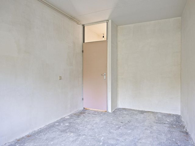 Midscheeps 88, Amsterdam