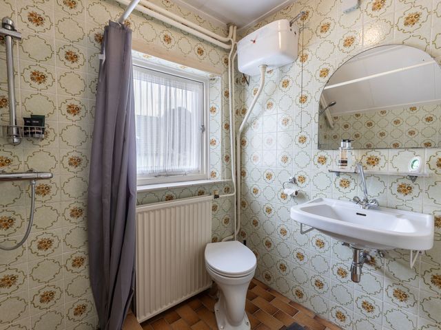 Pastoor Eshuisstraat 1, Harbrinkhoek