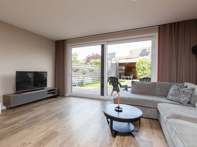 Sparrenburg 30, Bolsward