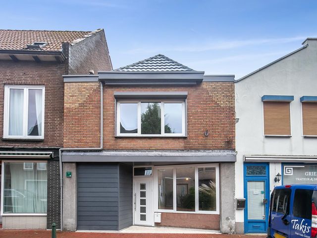 Noordstraat 12, Sas Van Gent