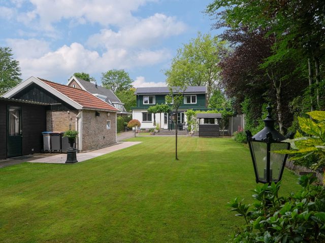 Rondweg 33, Aadorp