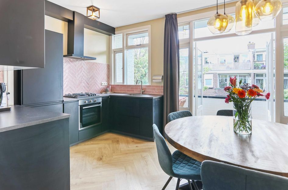 Dr. de Visserstraat 52A 02