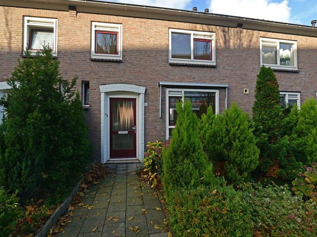 Beatrixstraat 30, Poeldijk